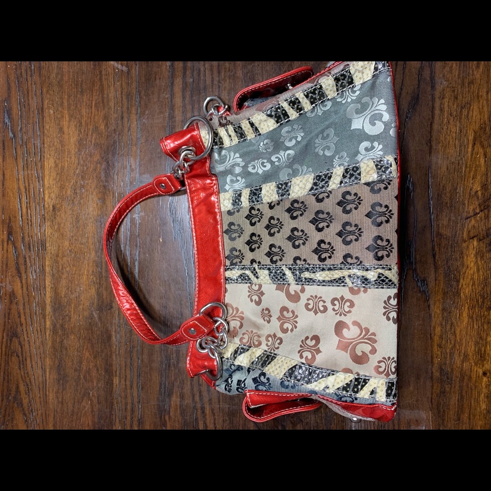 Purse - Picture 2 of 4